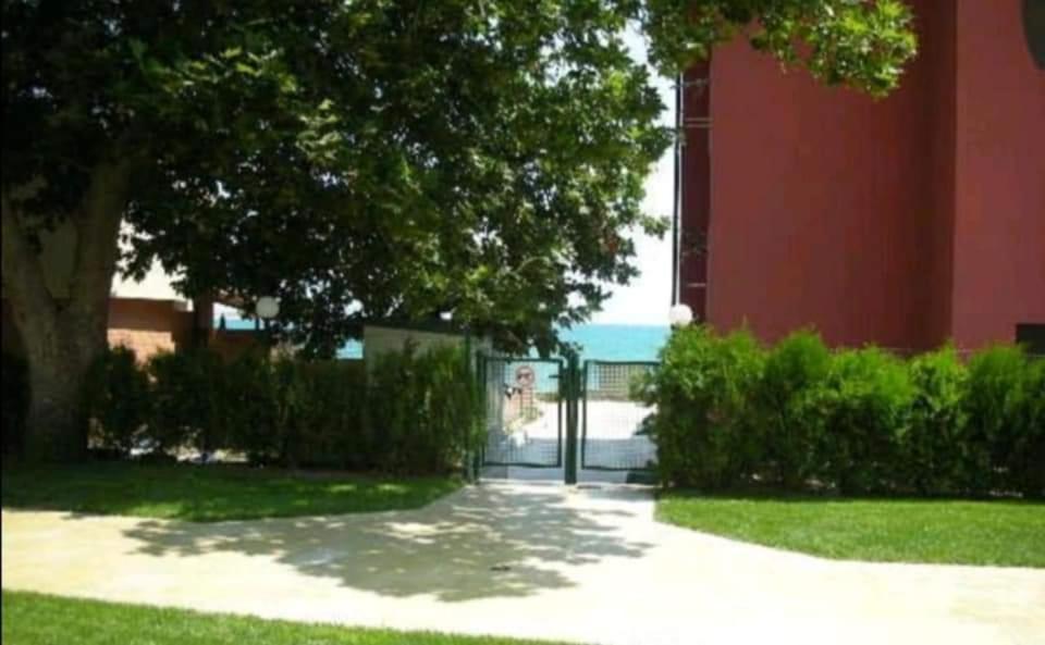 Oazis Cozy Beach Apartment Ravda Exterior photo